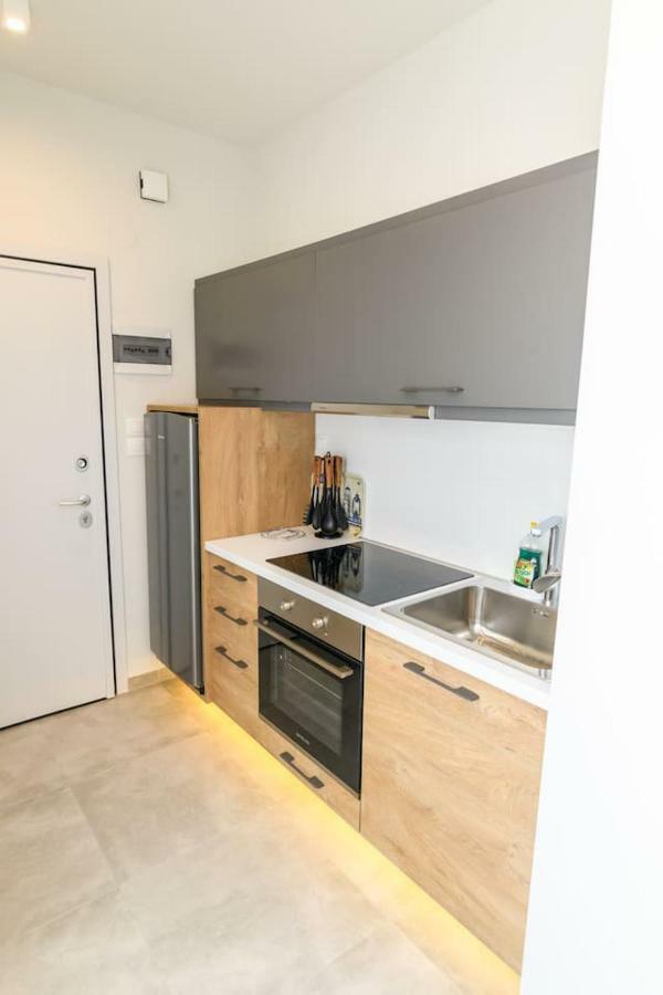 Superior Modern Apartment In The Center With View. Volos Eksteriør billede